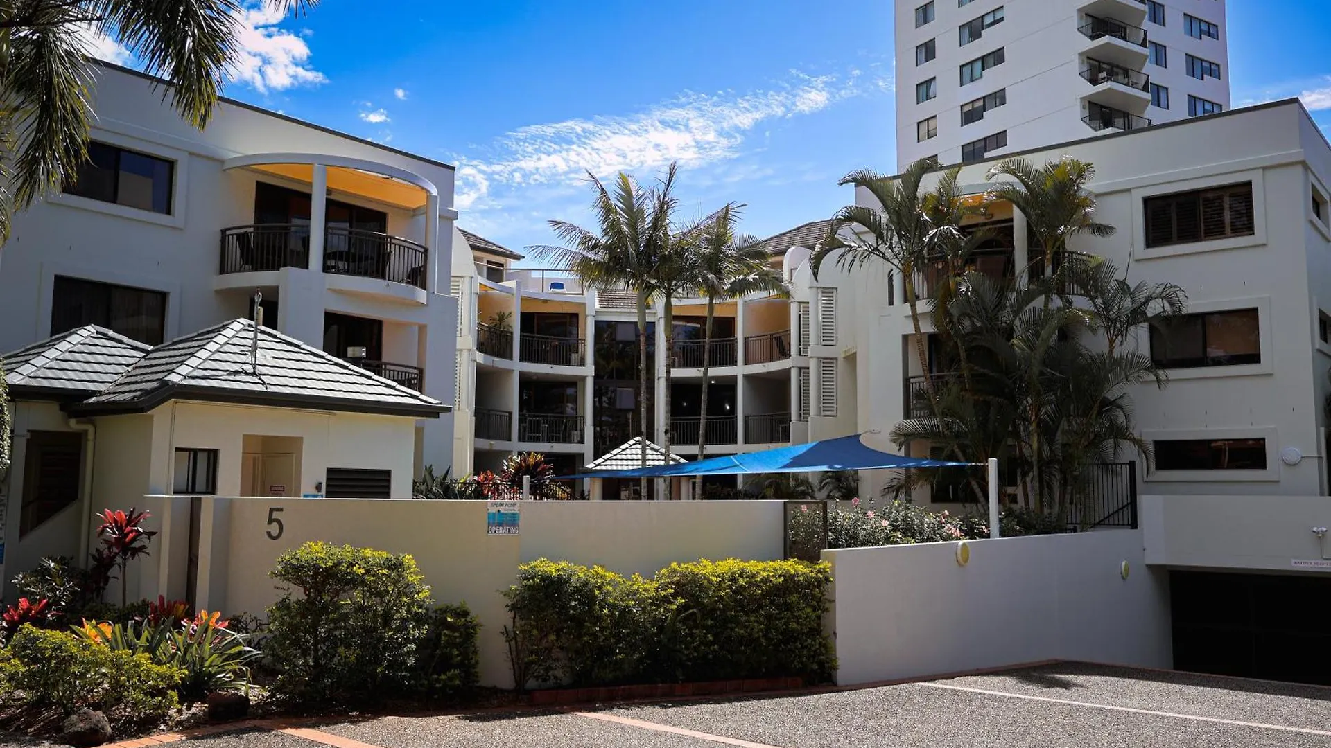 **** Aparthotel Burleigh On The Beach Gold Coast Australia