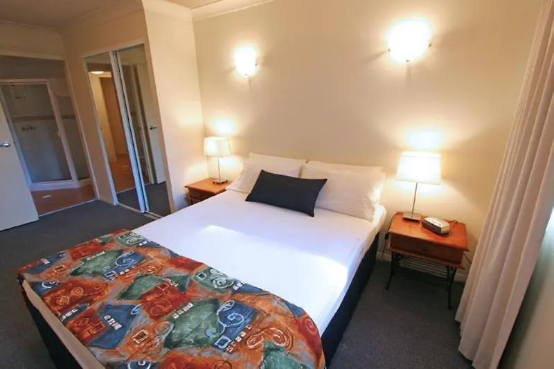 Burleigh On The Beach Gold Coast Aparthotel