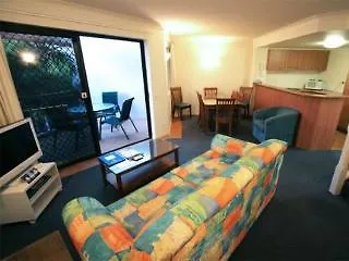 Burleigh On The Beach Gold Coast Aparthotel
