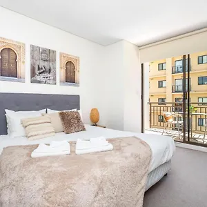  Apartment 404 Big Beautiful One Bed & Balcony Australia