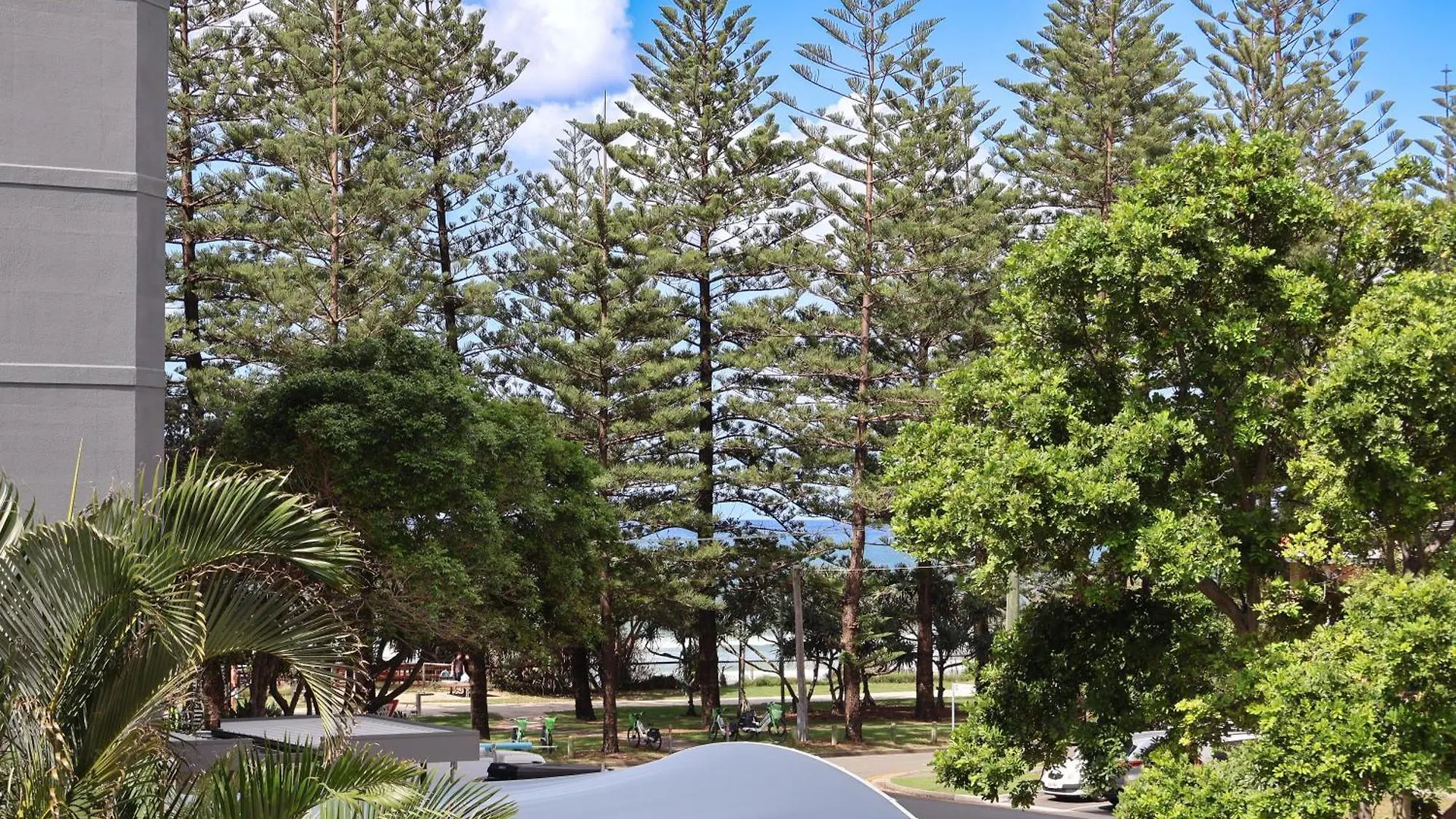 Burleigh On The Beach Gold Coast